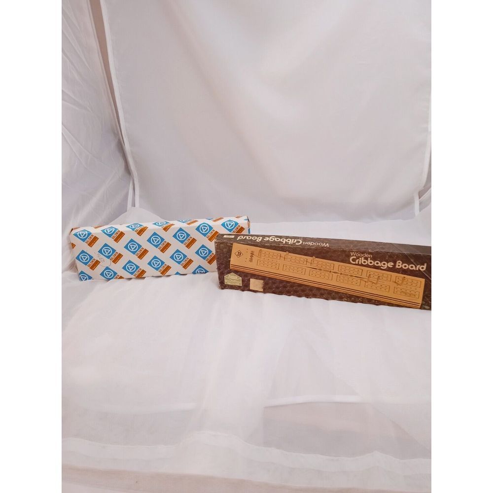 Vintage Wooden Cribbage Board 1974 Lowe Milton Bradley Orginal Metal Pegs NOS